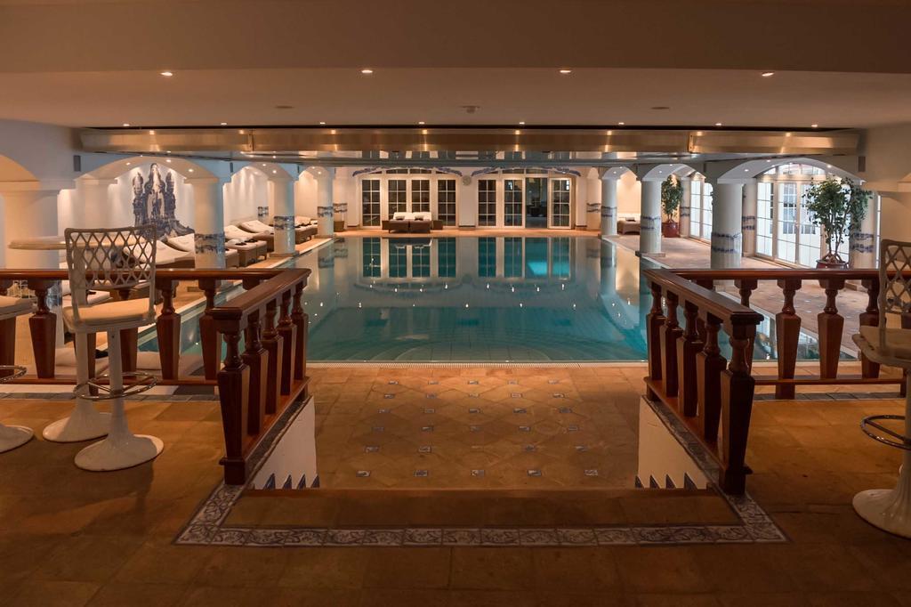 Grand Hotel Du Golf & Palace Crans-Montana Buitenkant foto