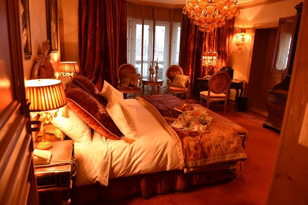 Grand Hotel Du Golf & Palace Crans-Montana Buitenkant foto