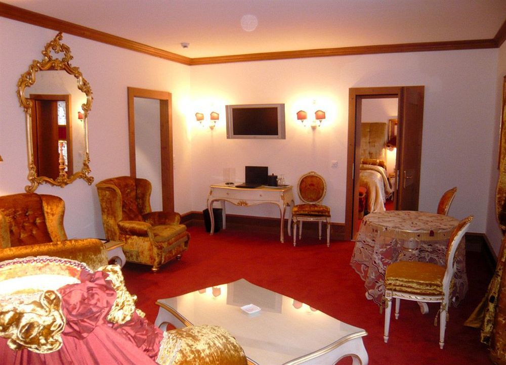 Grand Hotel Du Golf & Palace Crans-Montana Buitenkant foto