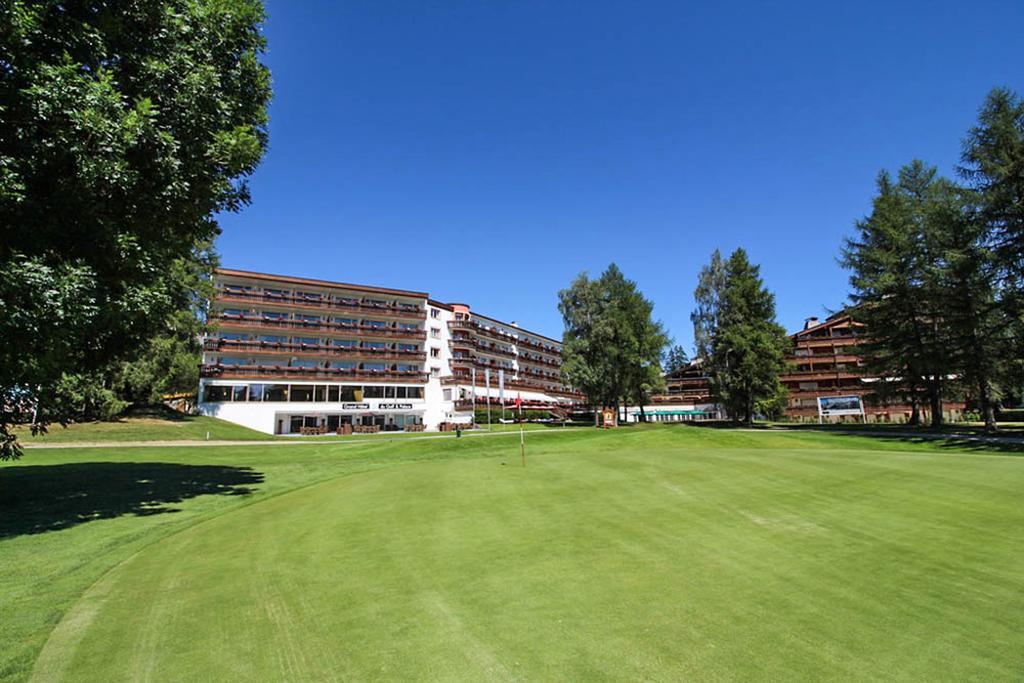 Grand Hotel Du Golf & Palace Crans-Montana Buitenkant foto